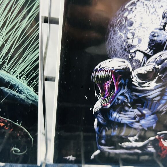 Venom 25 4th Print, 26 2nd Print, 27 Variant 31 Dell'Otto Trade Variant - Picture 6 of 8